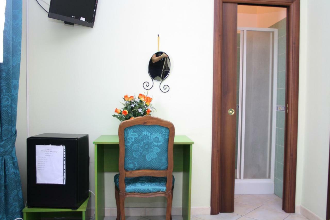 La Dolce Romana Bed & Breakfast 2*